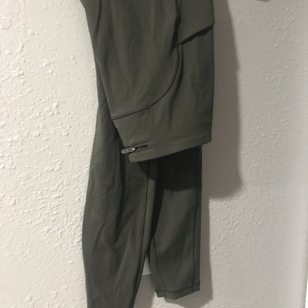 Lululemon Speed Tight